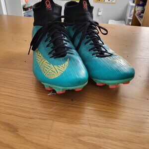CR7 cleats size 9
